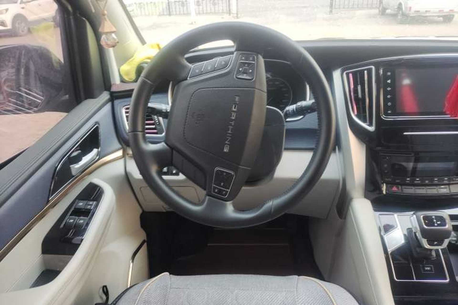 Used FORTHING M7 2022 Lingjue Model 2.0T Automatic Marquis Edition Steering Wheel