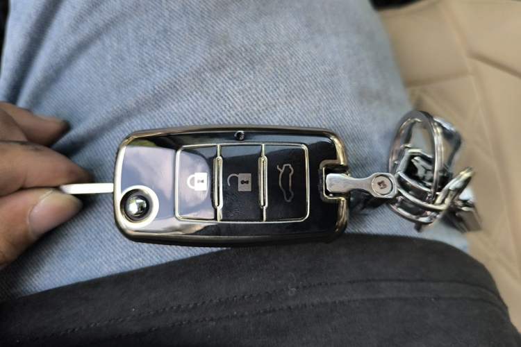 Used FORTHING M7 2022 Lingjue Model 2.0T Automatic Marquis Edition Vehicle Key
