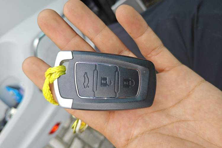 Used FORTHING M7 2022 Lingjue Model 2.0T Automatic Supreme Edition Vehicle Key