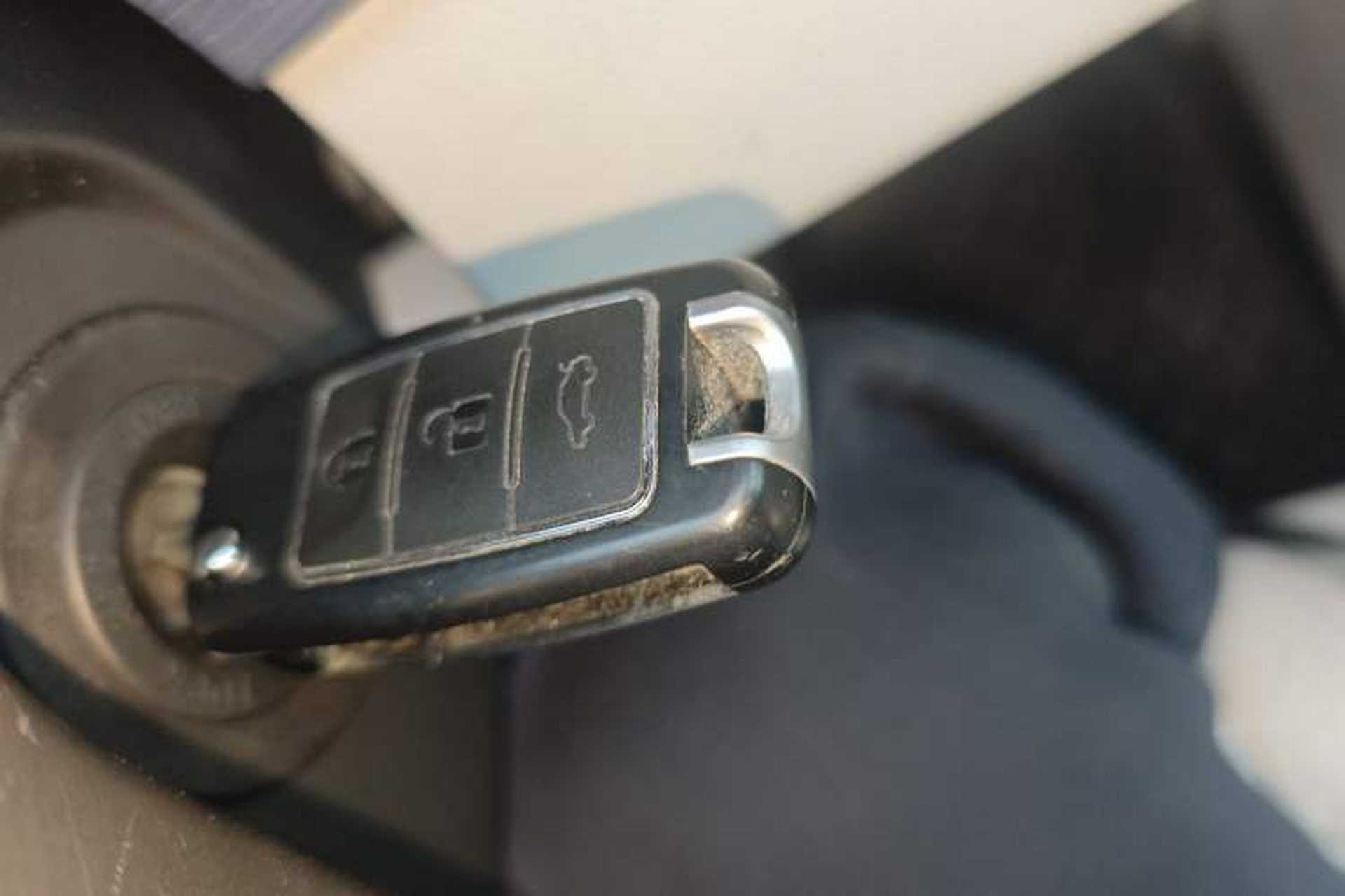 Used FORTHING M7 2022 Lingjue Model 2.0T Automatic Marquis Edition Vehicle Key