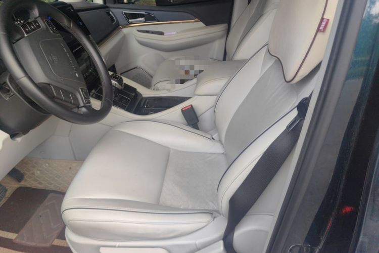 Used FORTHING M7 2022 Lingjue Model 2.0T Automatic Marquis Edition Left Front Seat