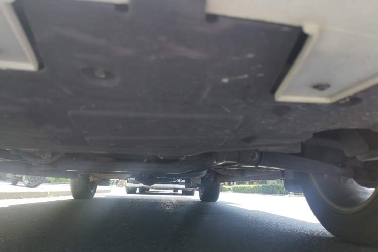 Used FORTHING M7 2022 Lingjue Model 2.0T Automatic Duke Edition Chassis Front