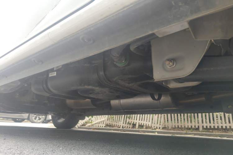 Used FORTHING M7 2022 Lingjue Model 2.0T Automatic Duke Edition Chassis Rear Left