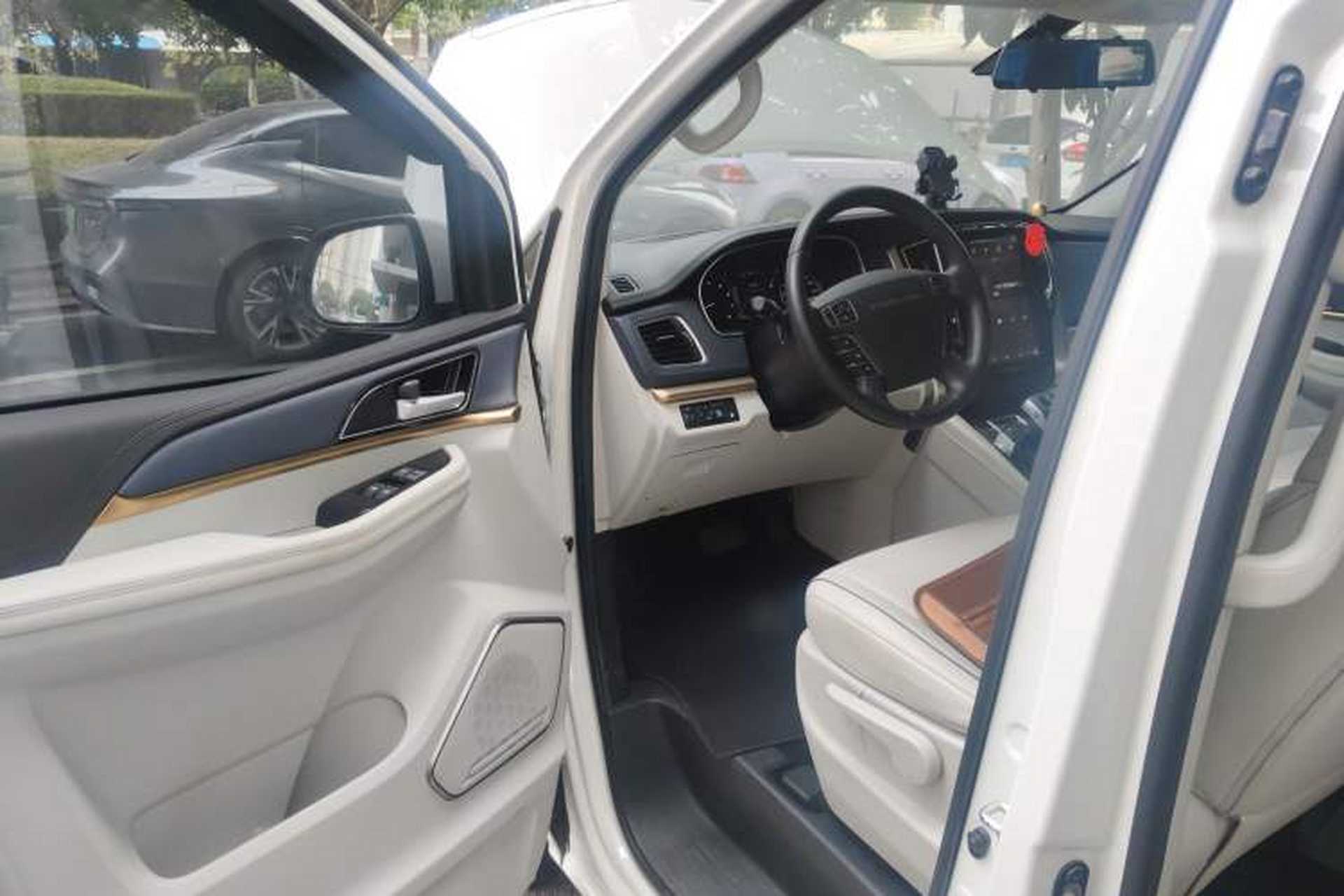 Used FORTHING M7 2022 Lingjue Model 2.0T Automatic Duke Edition Driver Seat