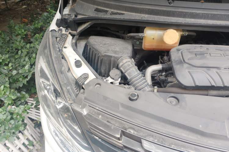 Used FORTHING M7 2022 Lingjue Model 2.0T Automatic Duke Edition Engine Bay Right
