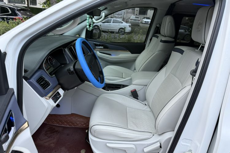 Used FORTHING M7 2022 Lingjue Model 2.0T Automatic Duke Edition Left Front Seat