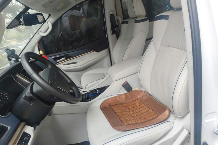 Used FORTHING M7 2022 Lingjue Model 2.0T Automatic Duke Edition Left Front Seat