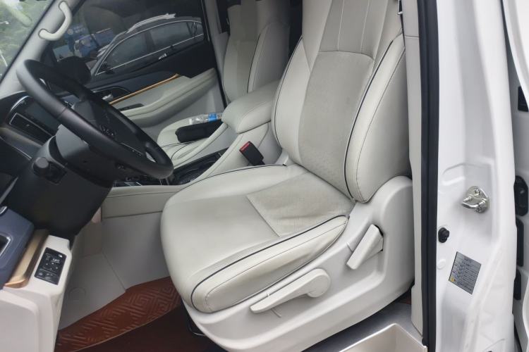 Used FORTHING M7 2022 Lingjue Model 2.0T Automatic Marquis Edition Left Front Seat
