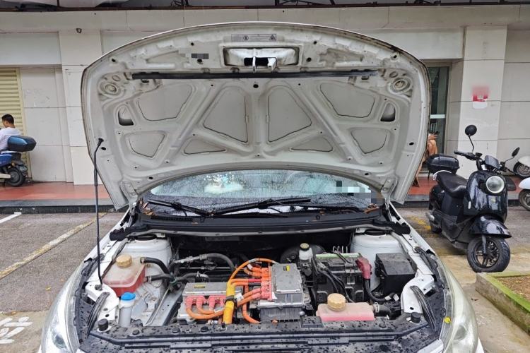 Used FORTHING S50 2018 Luxury Model Engine Bay