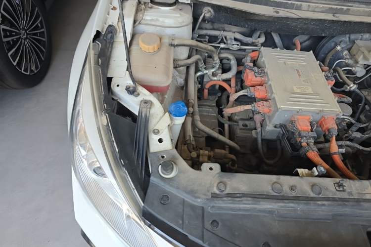 Used FORTHING S50 2021 Light & Nimble Edition Engine Bay Right