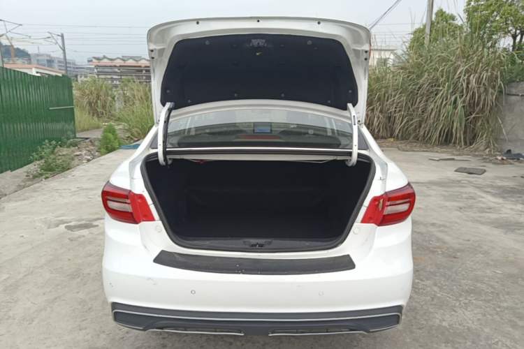 Used FORTHING S50 2021 Online Booking Version Trunk