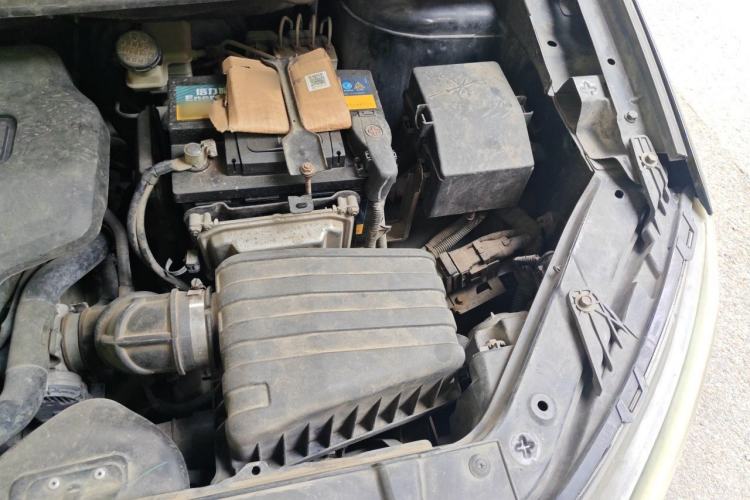 Used FORTHING S500 2016 1.6L CVT Luxury Model Engine Bay Left