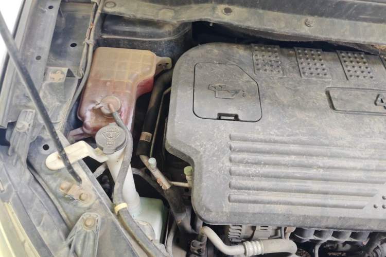 Used FORTHING S500 2016 1.6L CVT Luxury Model Engine Bay Right