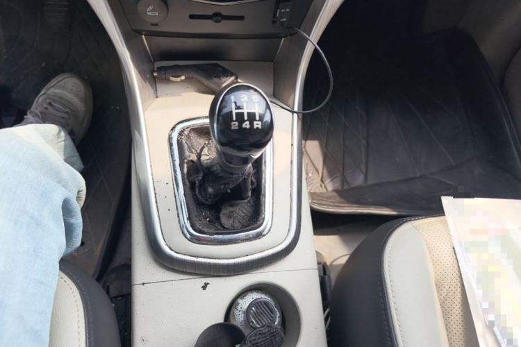 Used FORTHING S500 2016 1.5L Manual Luxury Version II Gear Lever