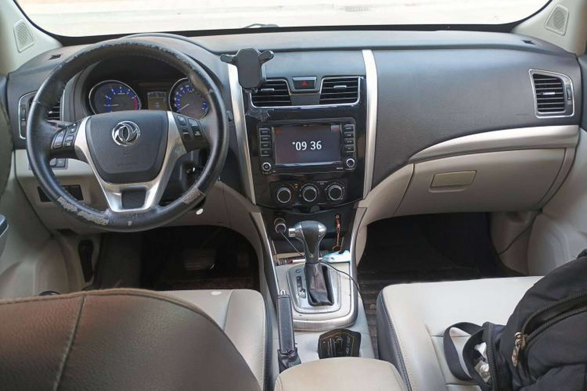 Used FORTHING S500 2016 1.6L CVT Luxury Model Interior 2
