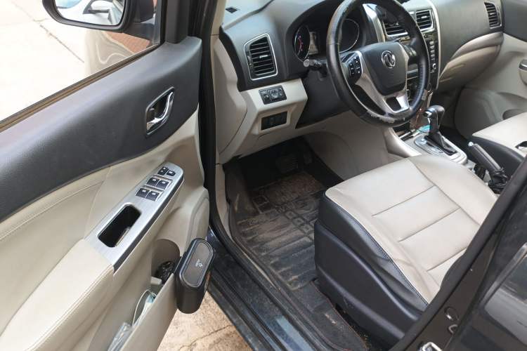 Used FORTHING S500 2016 1.6L CVT Luxury Model Interior 3