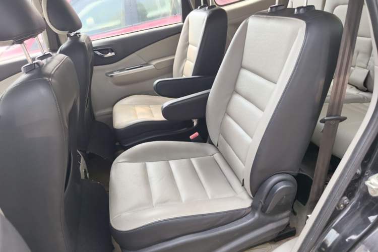Used FORTHING S500 2016 1.5L Manual Luxury Version II Left Rear Seat