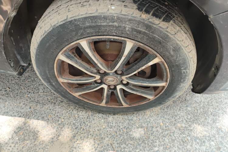 Used FORTHING S500 2016 1.5L Manual Comfort Model Right Front Wheel Hub