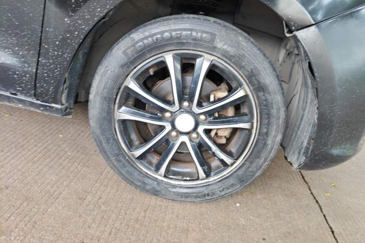 Used FORTHING S500 2016 1.6L CVT Luxury Edition Right Front Wheel Hub