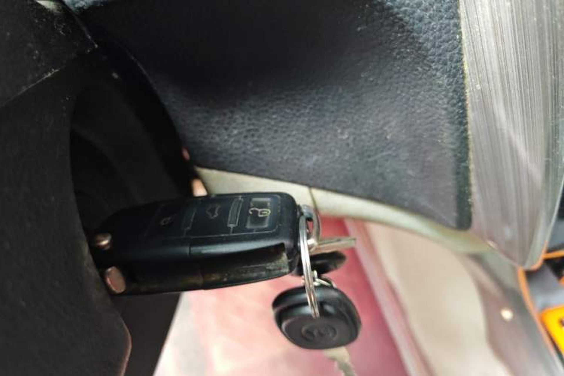 Used FORTHING S500 2016 1.6L CVT Luxury Model Vehicle Key