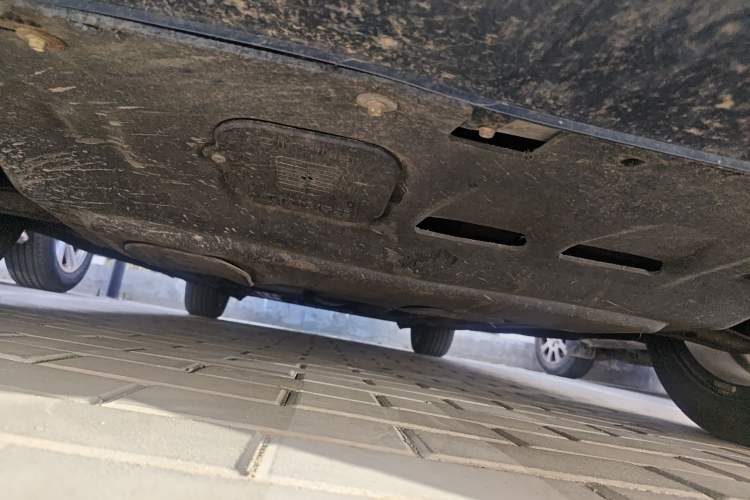Used FORTHING S500 2016 1.6L CVT Deluxe Model Chassis Front