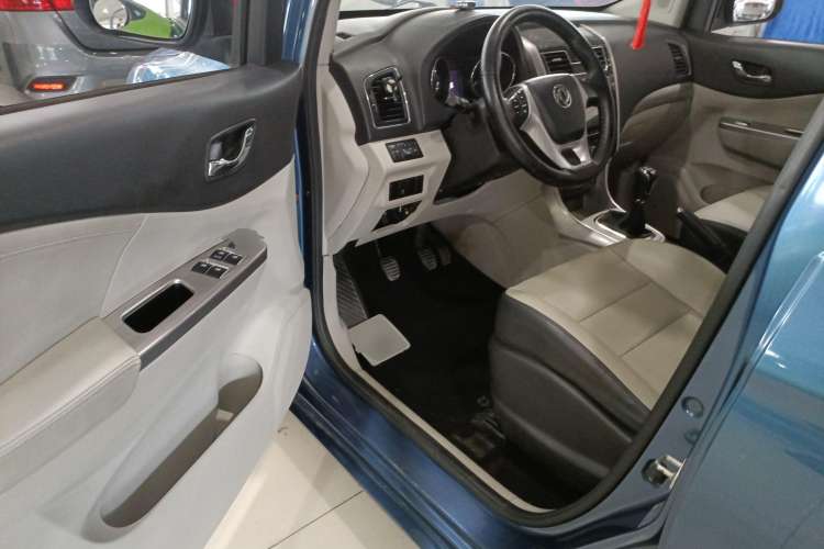 Used FORTHING S500 2016 1.5L Manual Luxury Model Driver Seat