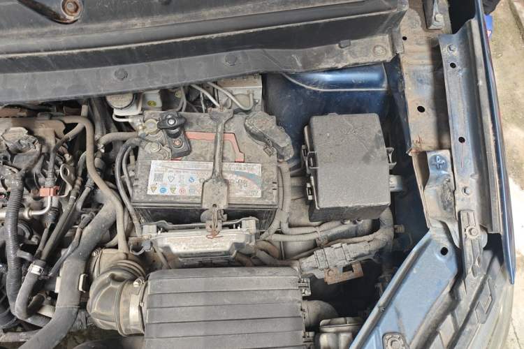 Used FORTHING S500 2016 1.5L Manual Luxury Model Engine Bay Left