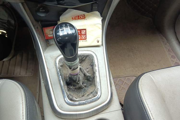 Used FORTHING S500 2016 1.6L Manual Luxury Edition Gear Lever