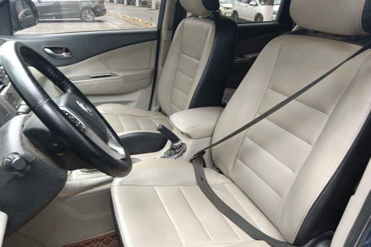 Used FORTHING S500 2016 1.6L Manual Luxury Edition Left Front Seat