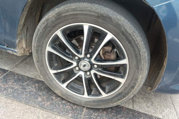 Used FORTHING S500 2016 1.6L Manual Luxury Edition Right Front Wheel Hub