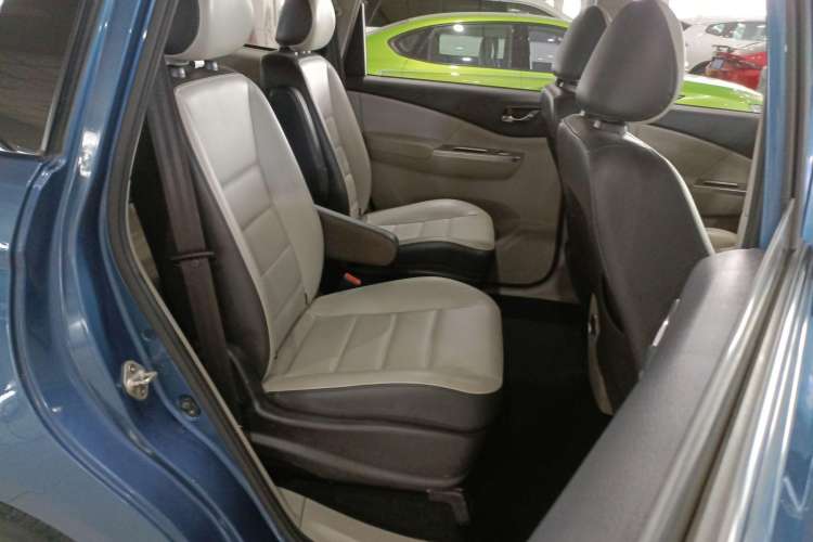 Used FORTHING S500 2016 1.5L Manual Luxury Model Right Rear Seat