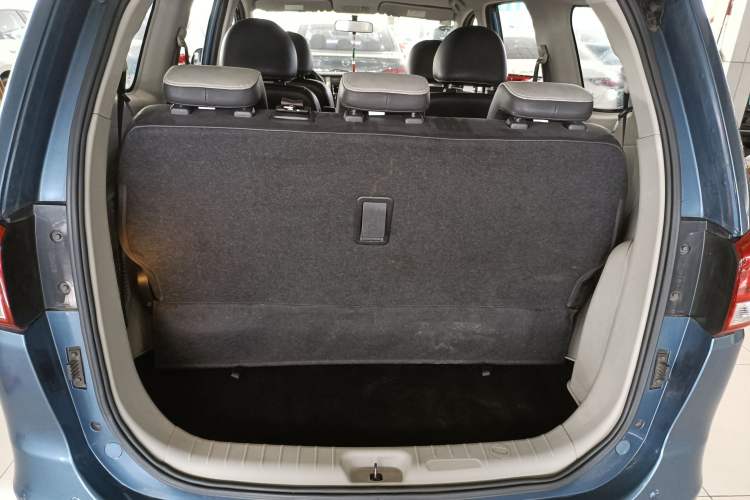 Used FORTHING S500 2016 1.5L Manual Luxury Model Trunk