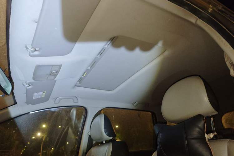 Used FORTHING S500 2016 1.6L Manual Luxury Model Headliner