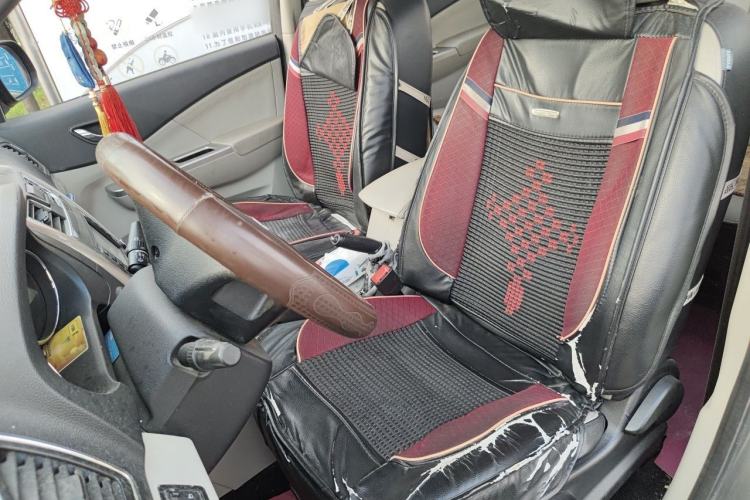 Used FORTHING S500 2016 1.6L CVT Deluxe Model Left Front Seat