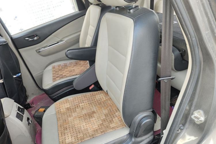 Used FORTHING S500 2016 1.6L CVT Deluxe Model Left Rear Seat
