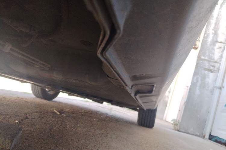 Used FORTHING S500 2016 1.6L CVT Deluxe Model Chassis Rear Right