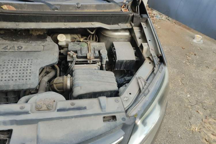 Used FORTHING S500 2016 1.5L Manual Comfort Model Engine Bay Left