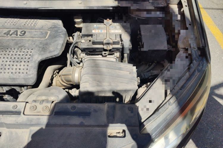 Used FORTHING S500 2016 1.6L CVT Luxury Edition Engine Bay Left