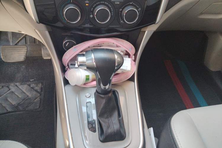 Used FORTHING S500 2016 1.6L CVT Deluxe Model Gear Lever