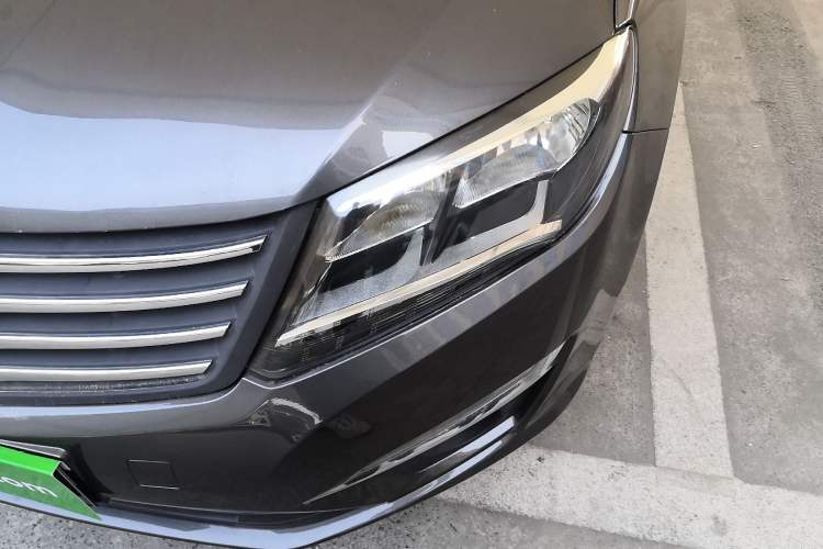 Used FORTHING S500 2016 1.5L Manual Luxury Model Left Front Headlight