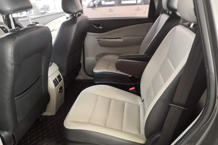 Used FORTHING S500 2016 1.5L Manual Luxury Model Left Rear Seat