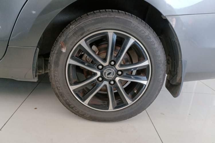 Used FORTHING S500 2016 1.6L CVT Luxury Edition Left Rear Wheel Hub