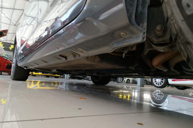 Used FORTHING S500 2016 1.6L CVT Luxury Edition Left Side Sill