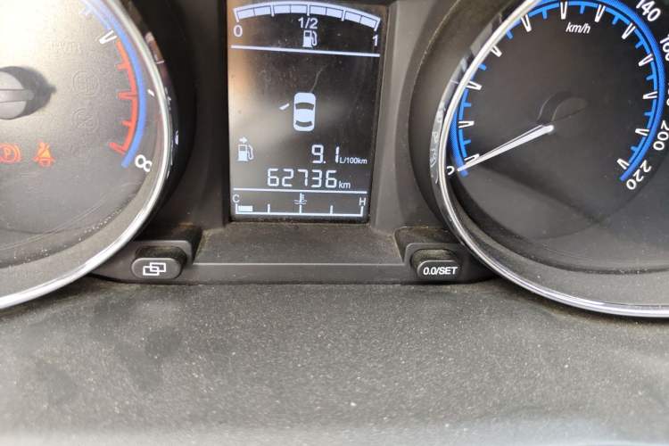 Used FORTHING S500 2016 1.6L Manual Luxury Edition Odometer Close Up