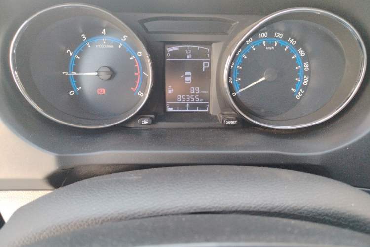 Used FORTHING S500 2016 1.6L CVT Deluxe Model Odometer Close Up