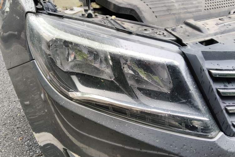 Used FORTHING S500 2016 1.5L Manual Luxury Model Right Front Headlight