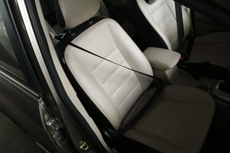 Used FORTHING S500 2016 1.6L Manual Luxury Model Right Front Seat