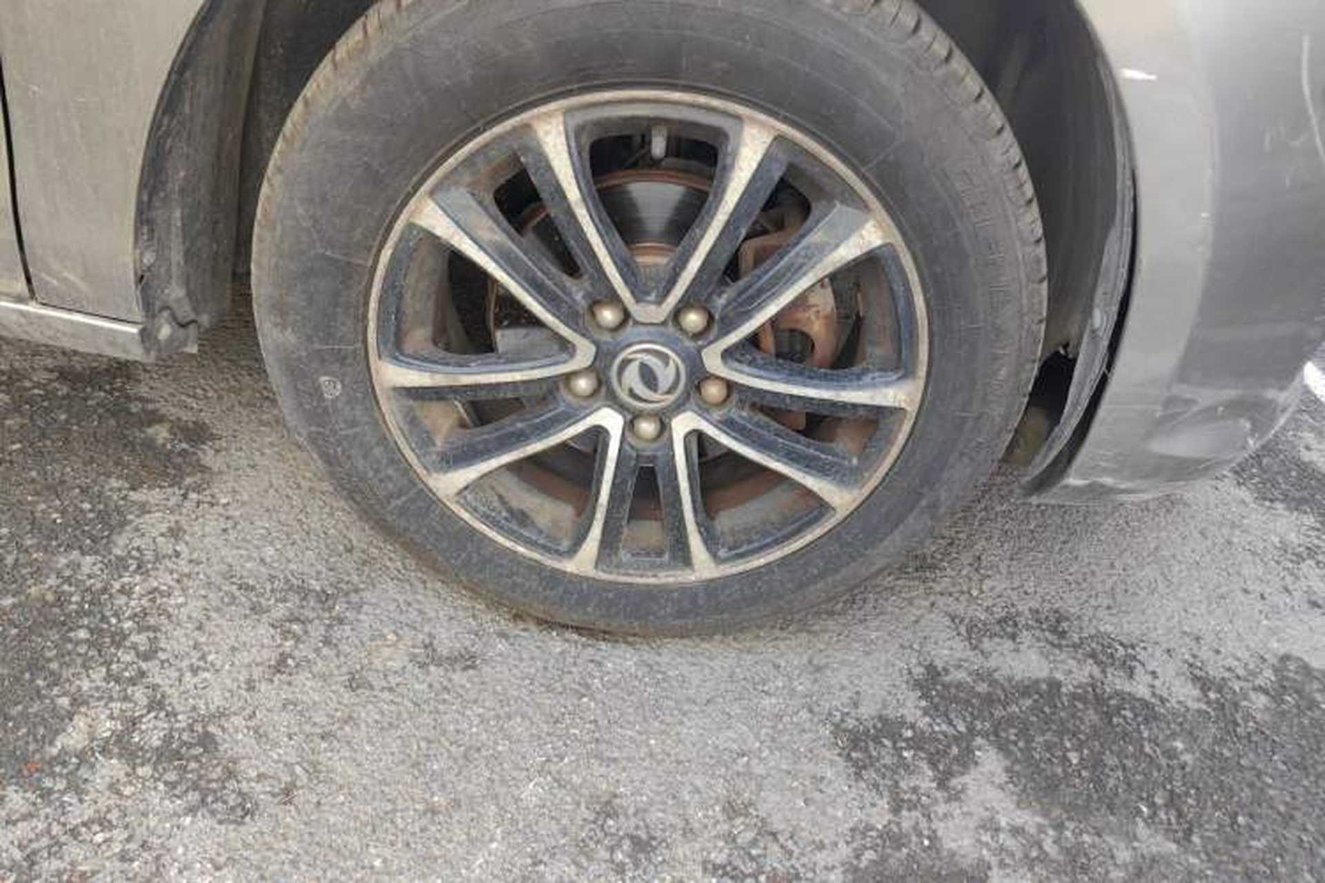 Used FORTHING S500 2016 1.6L Manual Luxury Model Right Front Wheel Hub