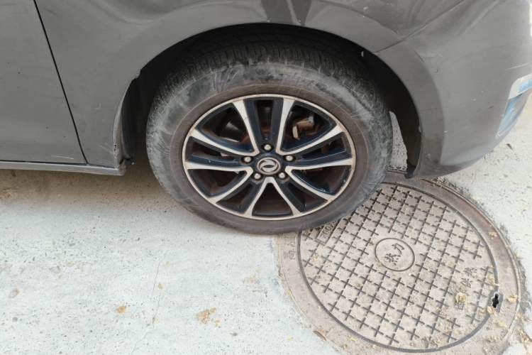 Used FORTHING S500 2016 1.5L Manual Comfort Model Right Front Wheel Hub