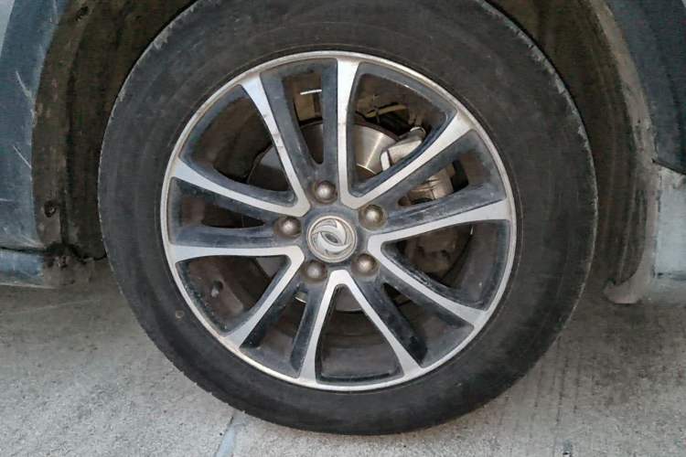 Used FORTHING S500 2016 1.5L Manual Luxury Version II Right Front Wheel Hub